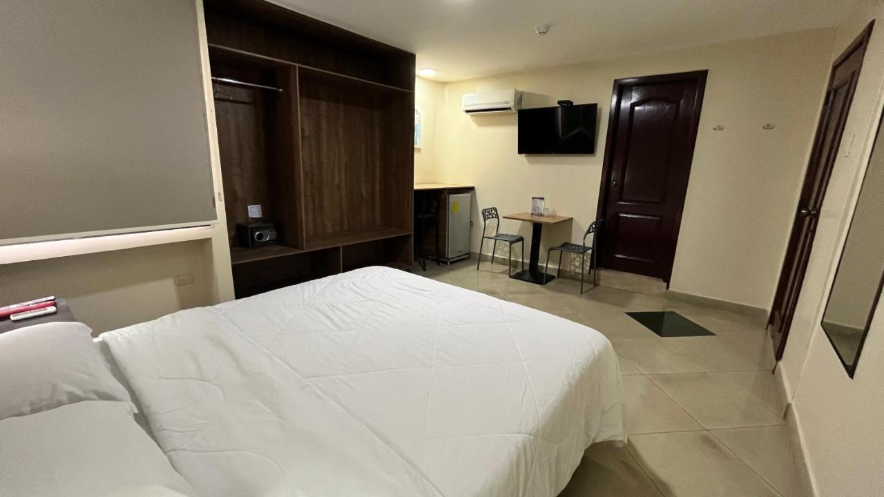 Hotel Varadero Internacional Guayaquil Exteriör bild