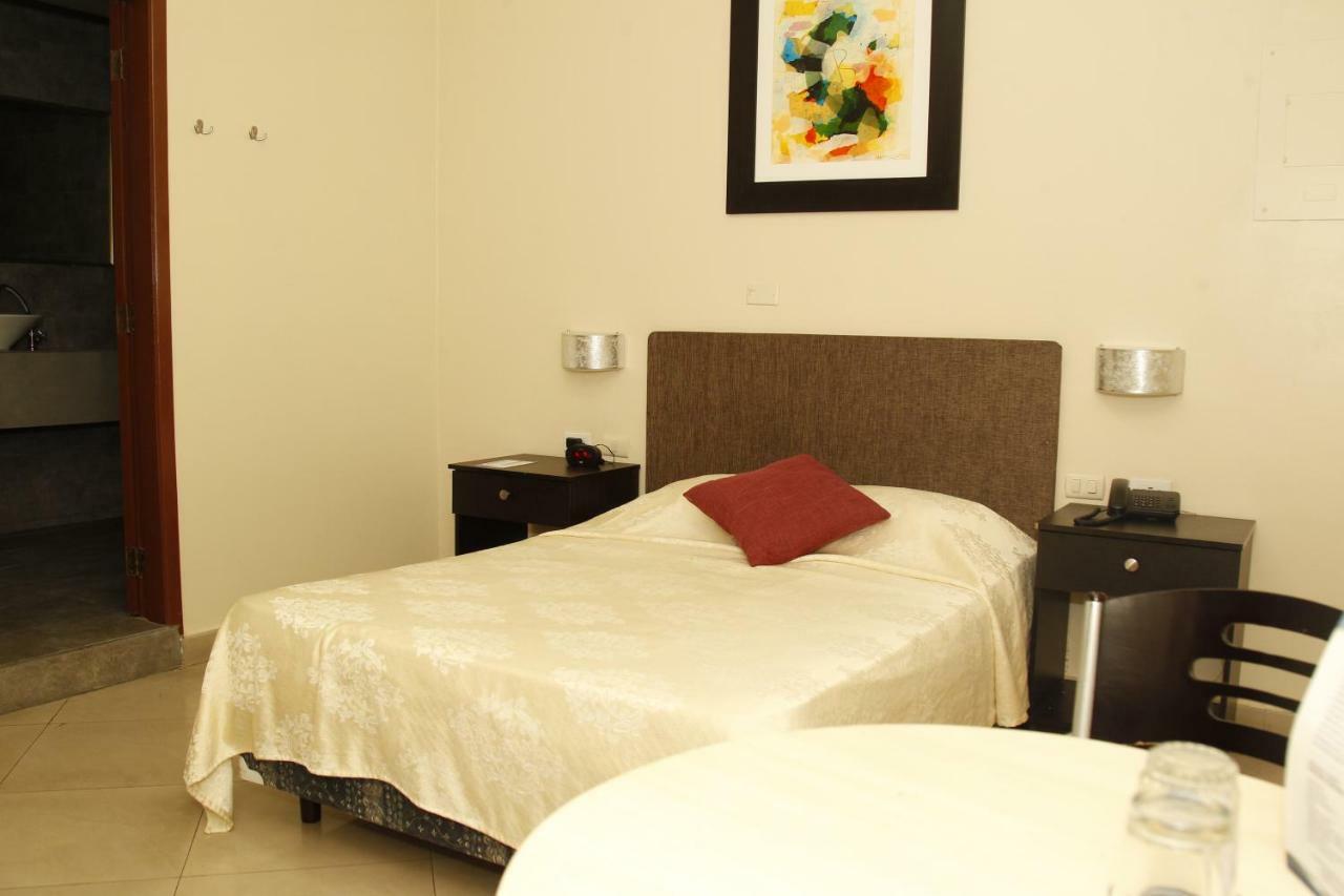 Hotel Varadero Internacional Guayaquil Exteriör bild